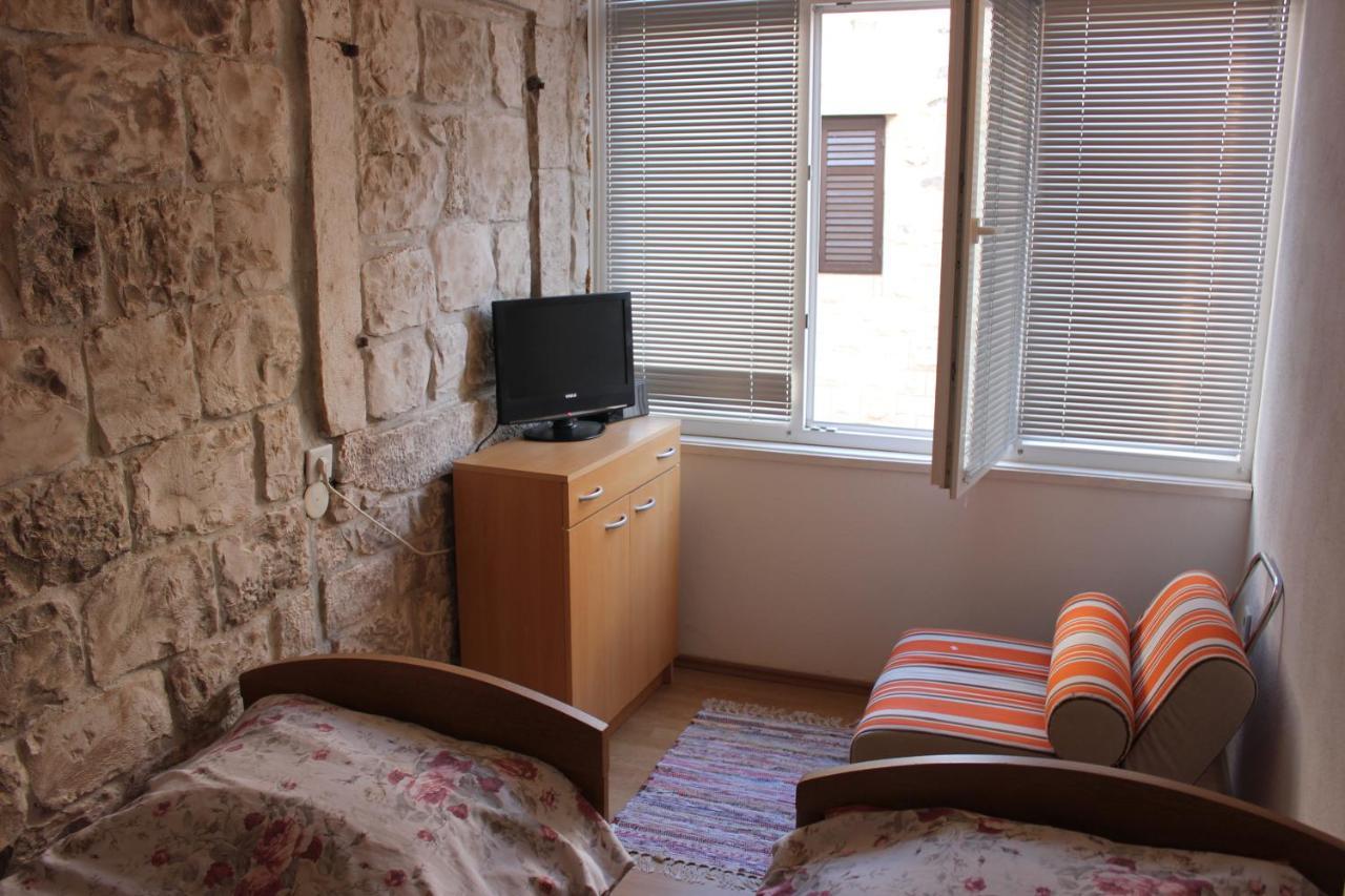 Lira - Studio Apartment Trogir Eksteriør billede