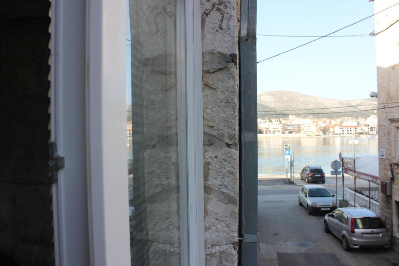 Lira - Studio Apartment Trogir Eksteriør billede