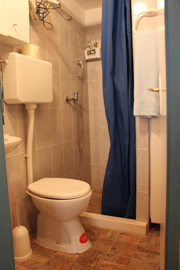 Lira - Studio Apartment Trogir Eksteriør billede