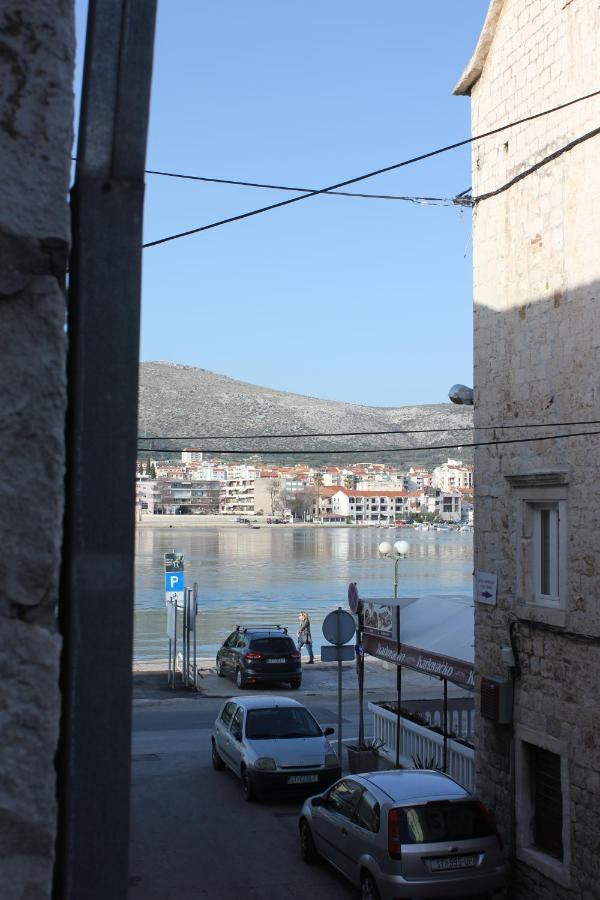 Lira - Studio Apartment Trogir Eksteriør billede