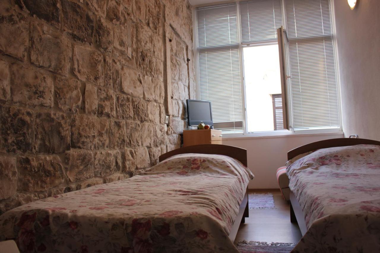 Lira - Studio Apartment Trogir Eksteriør billede
