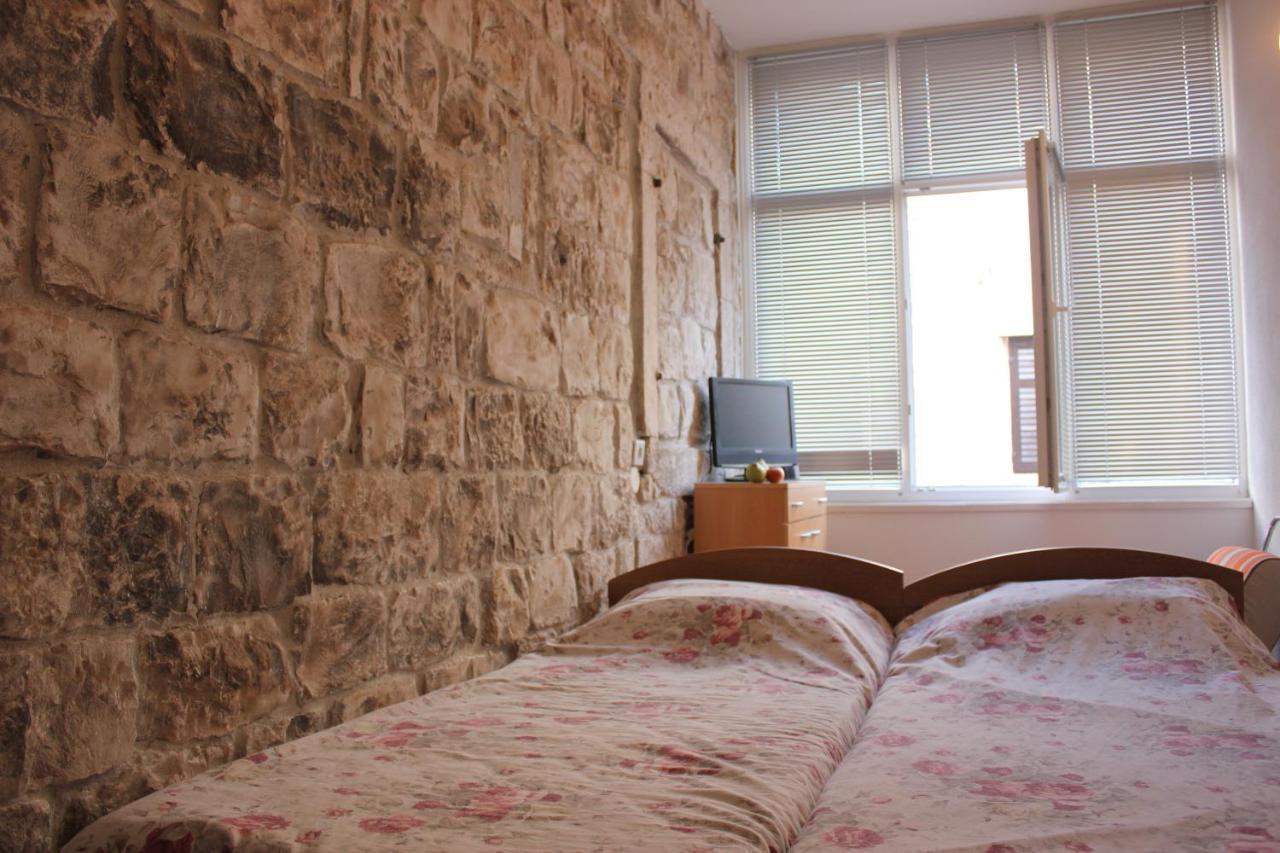 Lira - Studio Apartment Trogir Eksteriør billede